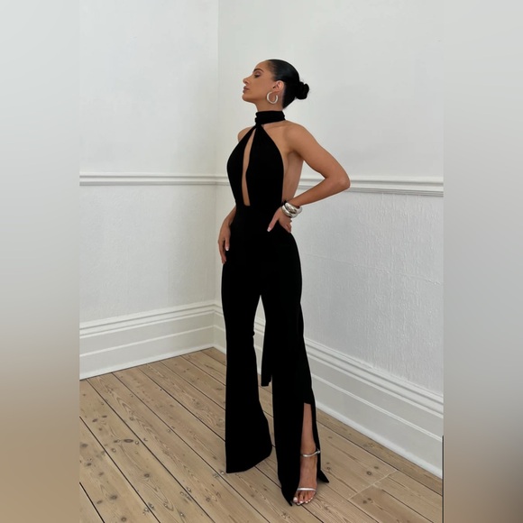 The VERA, Fully lined,95% Polyester 5% Spandex
Model wears a size XS,with tags - Picture 6 of 9